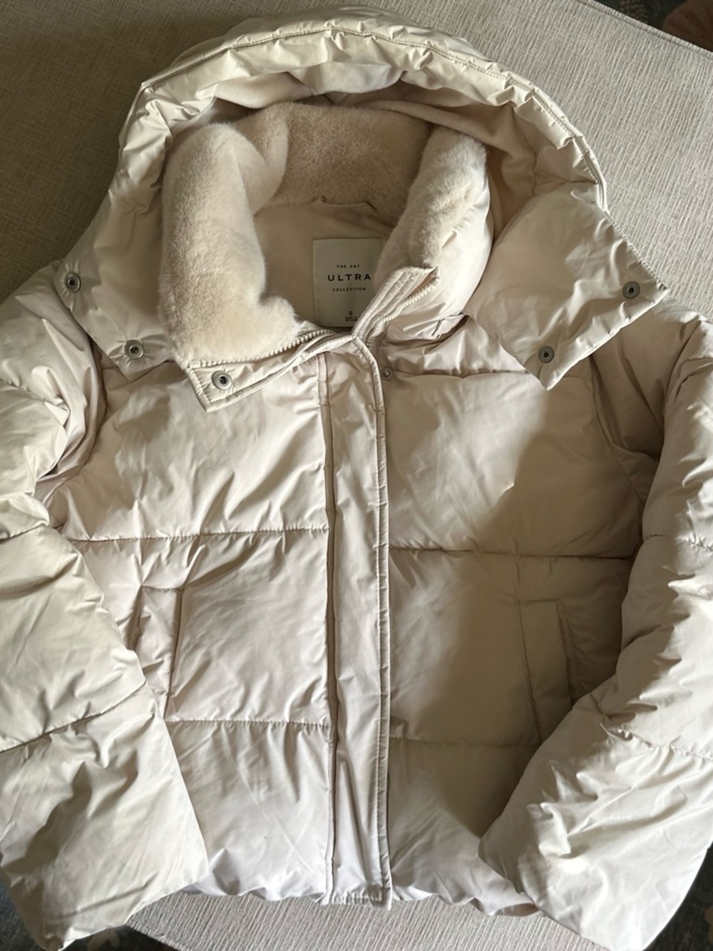 Abercrombie & Fitch Women's Ultra Puffer Jacket in Cream